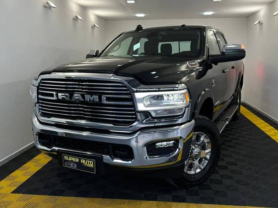 RAM 3500 6.7 I6 TURBO DIESEL LARAMIE CD 4X4 AUTOMÁTICO RAM 3500 6.7 I6 TURBO DIESEL LARAMIE CD 4X4 AUTOMÁTICO